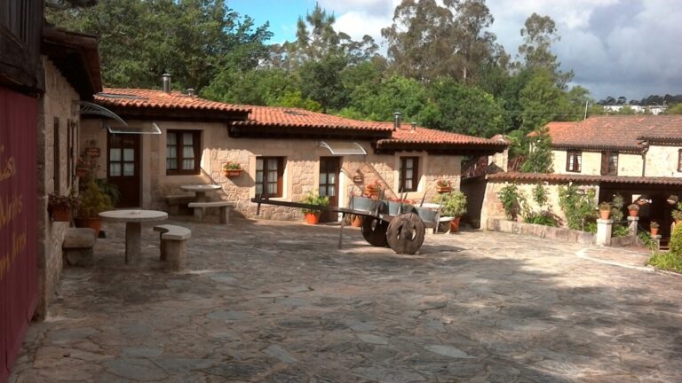 CASTELAO-FOUCELLAS-ROSALIA_10_35_03_Pro